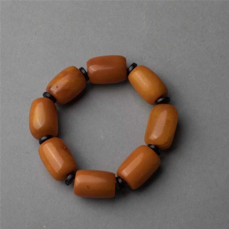 老蜜蠟筒珠手串